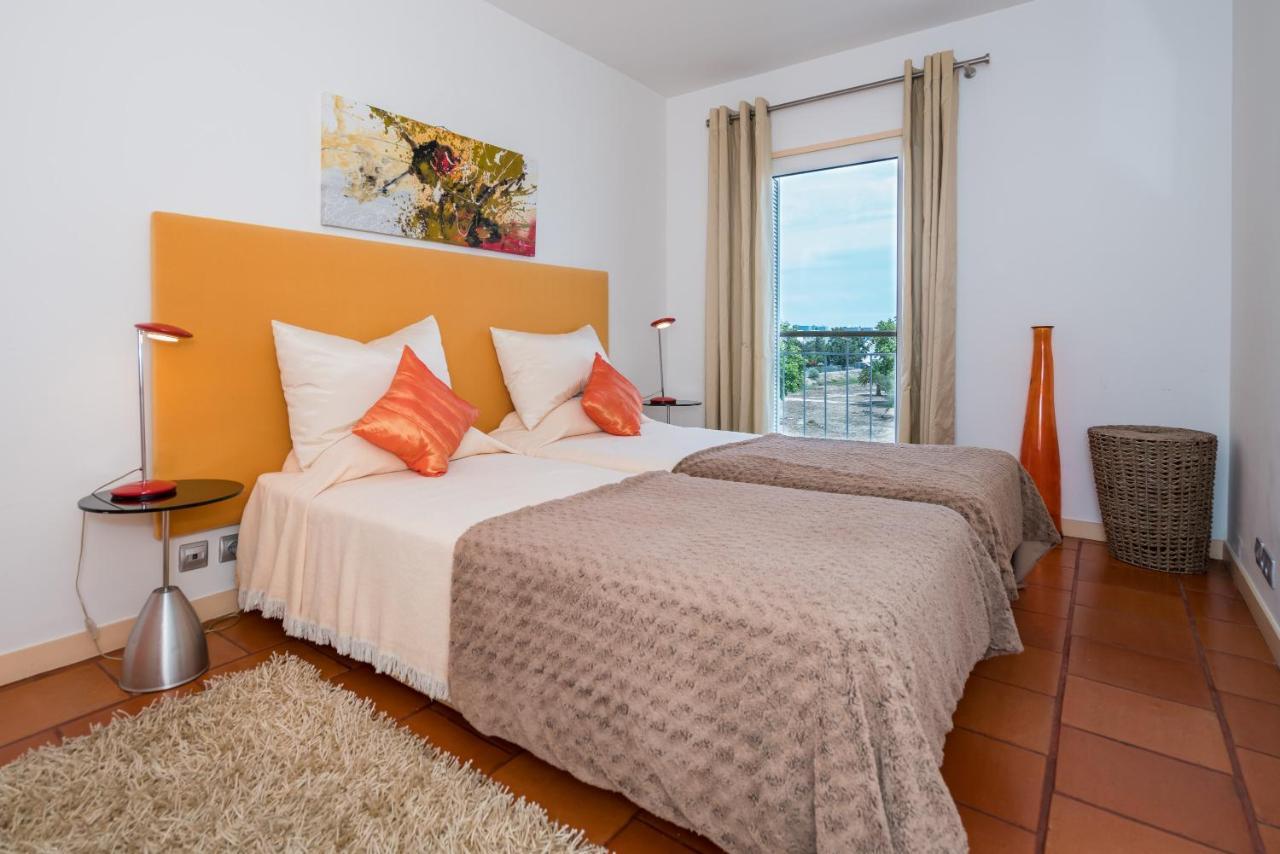 Stunning 2-Bed Penthouse In Lagos 250M From Beach Exteriör bild